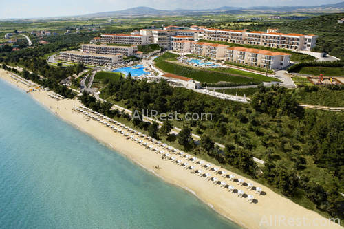Oceania Club Resort 